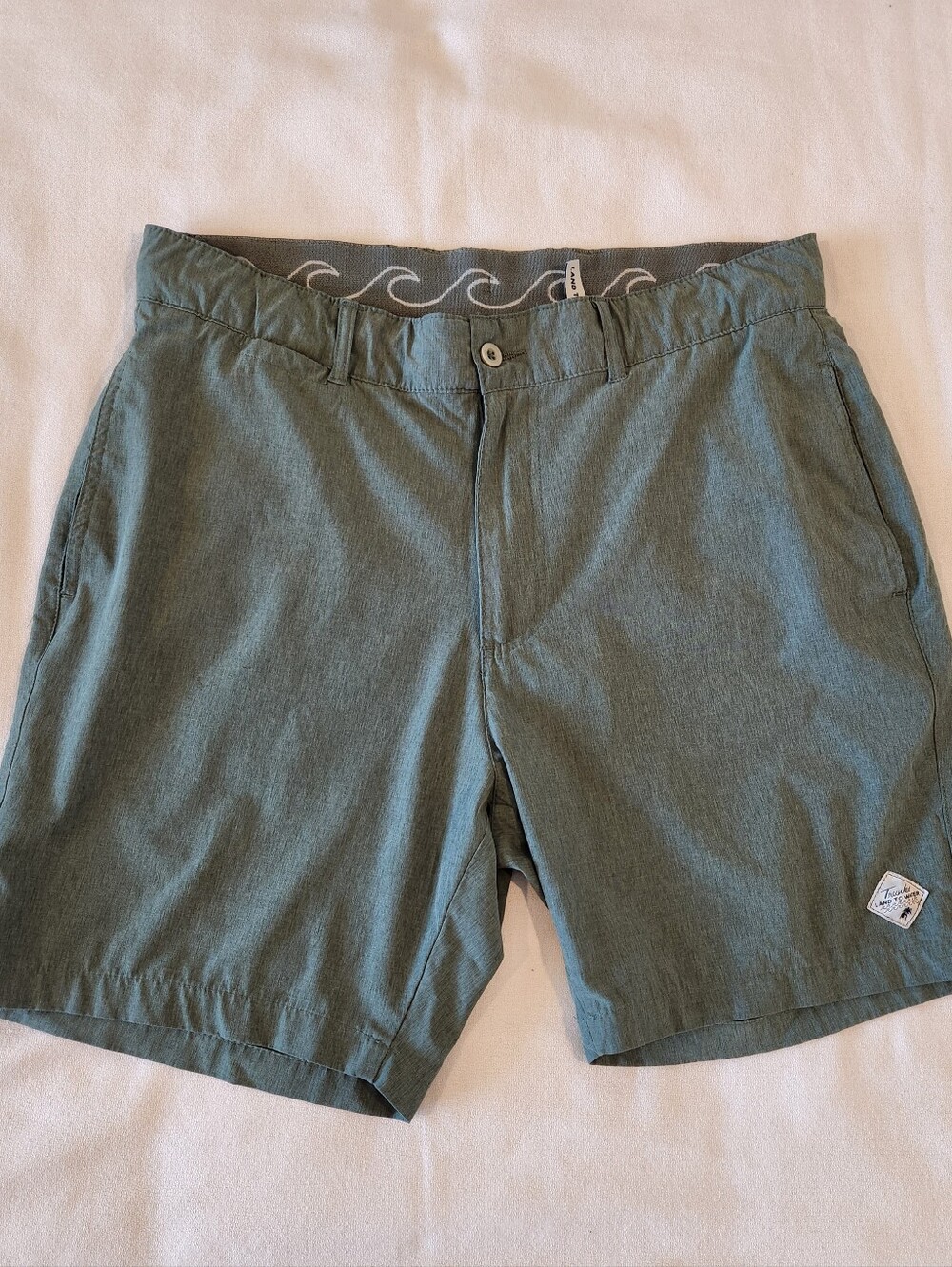 Trunks Surf & Swim Land to Water Hybrid Shorts Green Men's Size 34